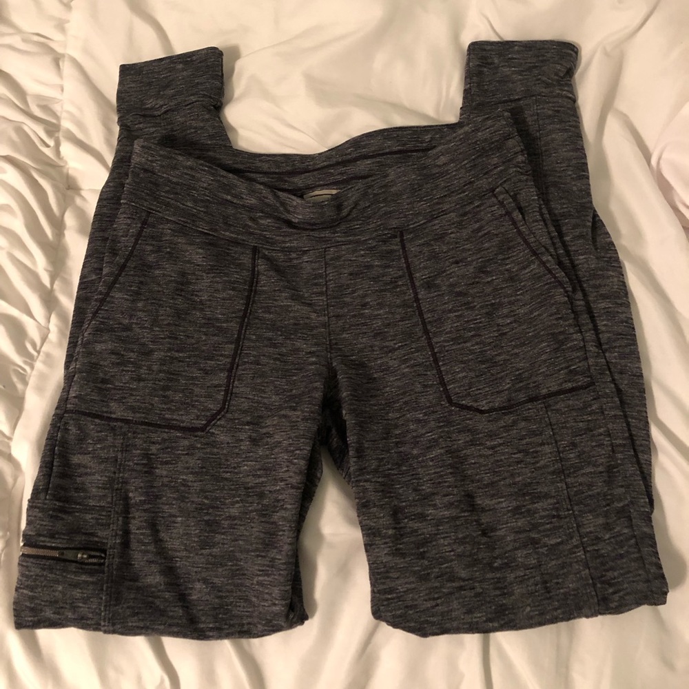 Athleta jogger pants